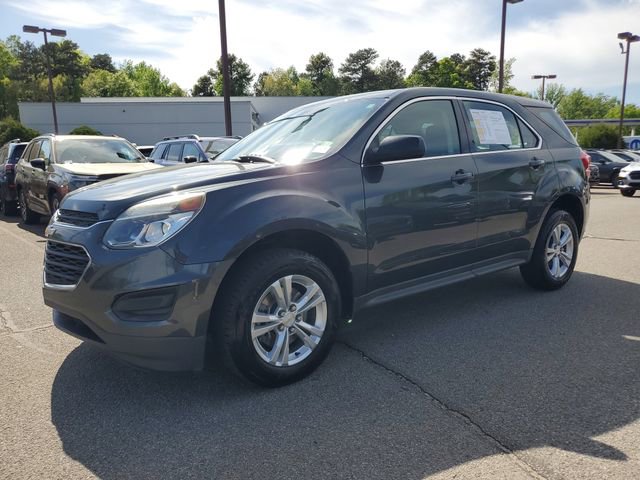 Used 2017 Chevrolet Equinox LS image 3