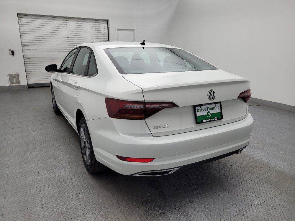 Used 2019 Volkswagen Jetta R-Line FWD image 5
