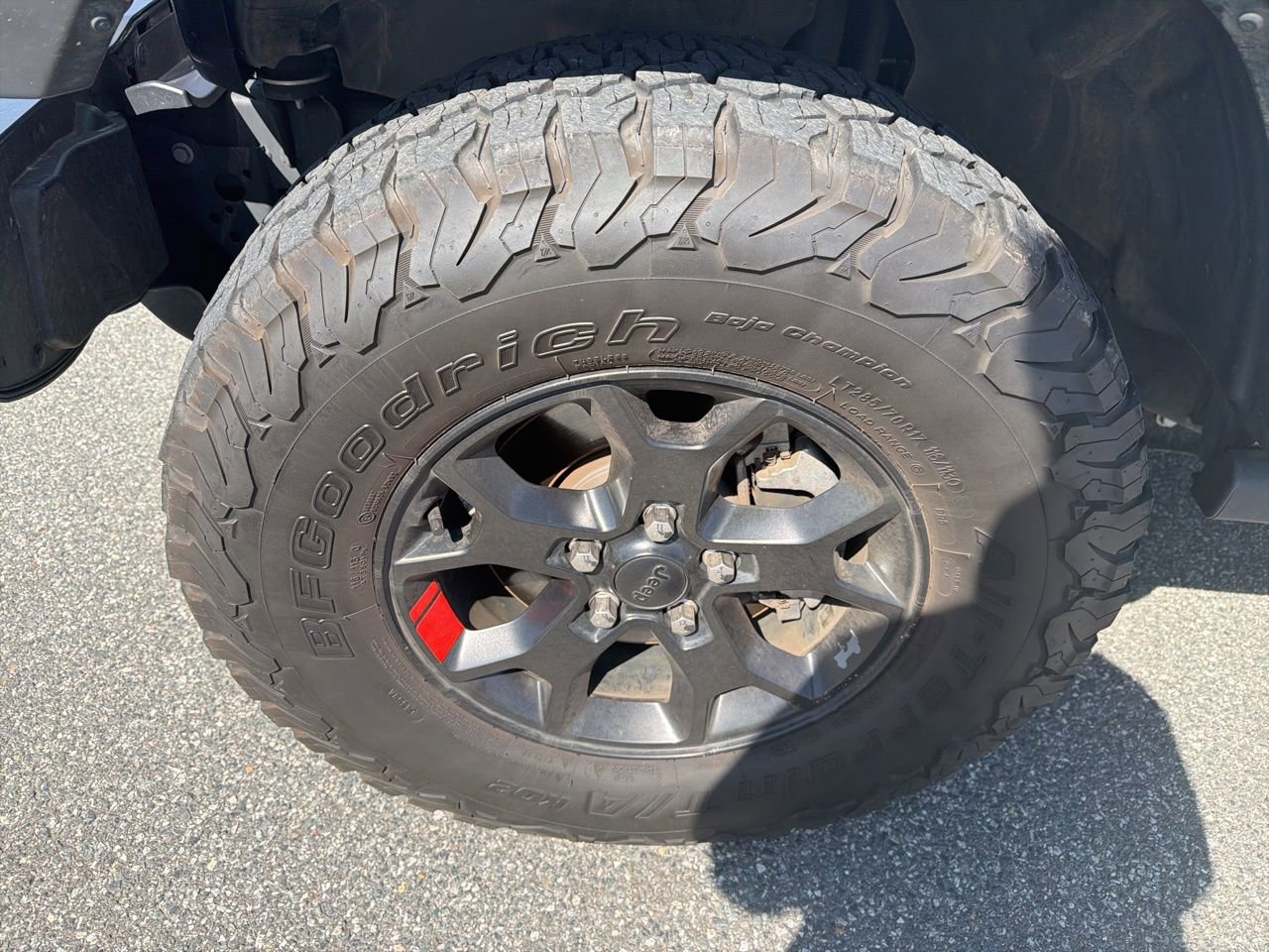 Used 2023 Jeep Wrangler Willys image 11