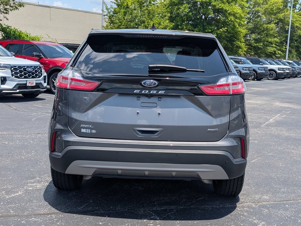Used 2024 Ford Edge SEL w/ Convenience Package AWD/4WD image 8