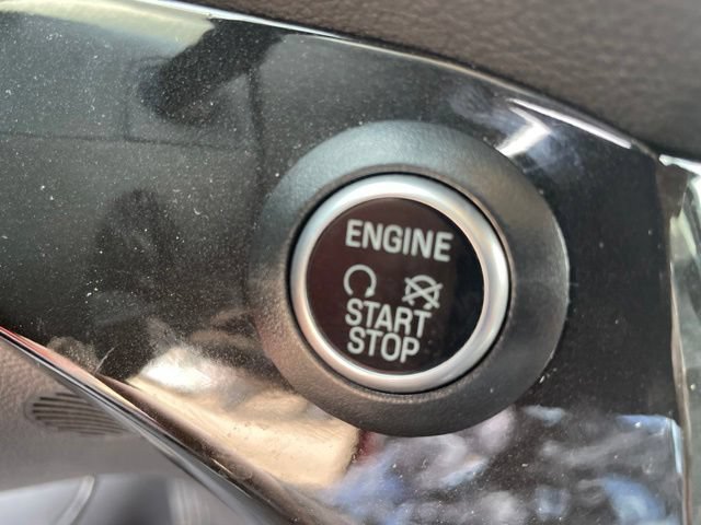Used 2018 Ford Escape Titanium FWD image 31