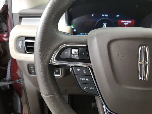 Used 2023 Lincoln Nautilus FWD w/ Premium Package image 25