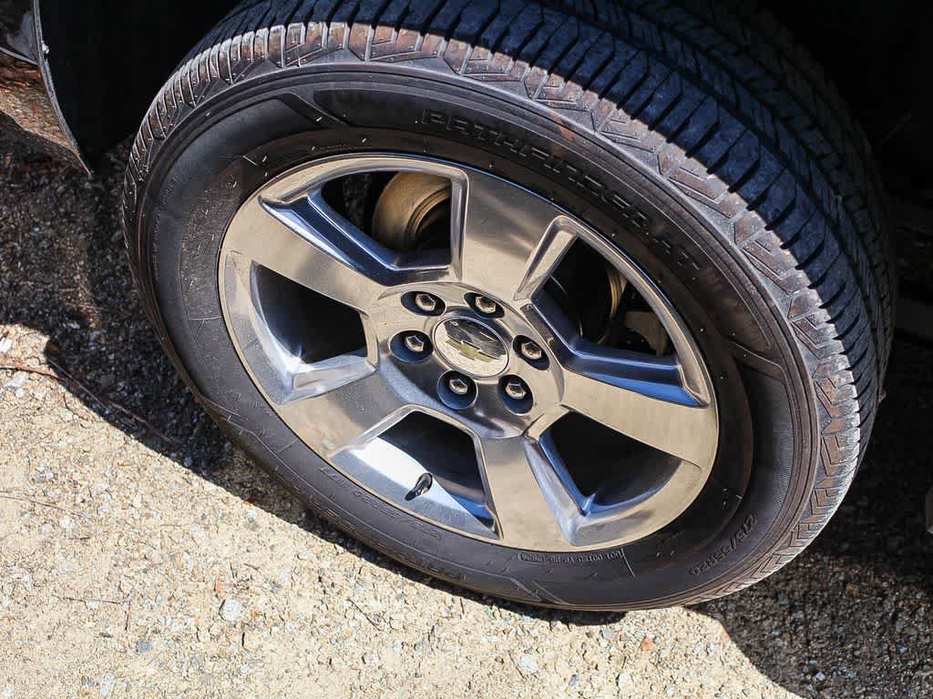 Used 2016 Chevrolet Tahoe LS w/ All-Season Package RWD image 9