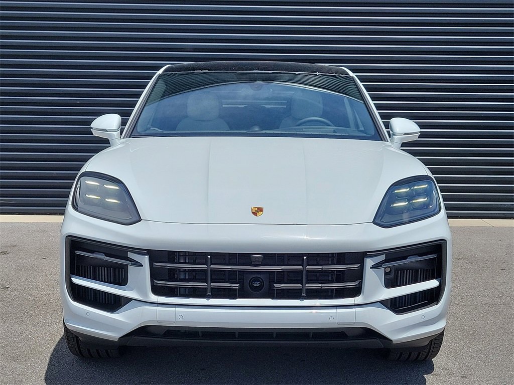 New 2025 Porsche Cayenne S image 10