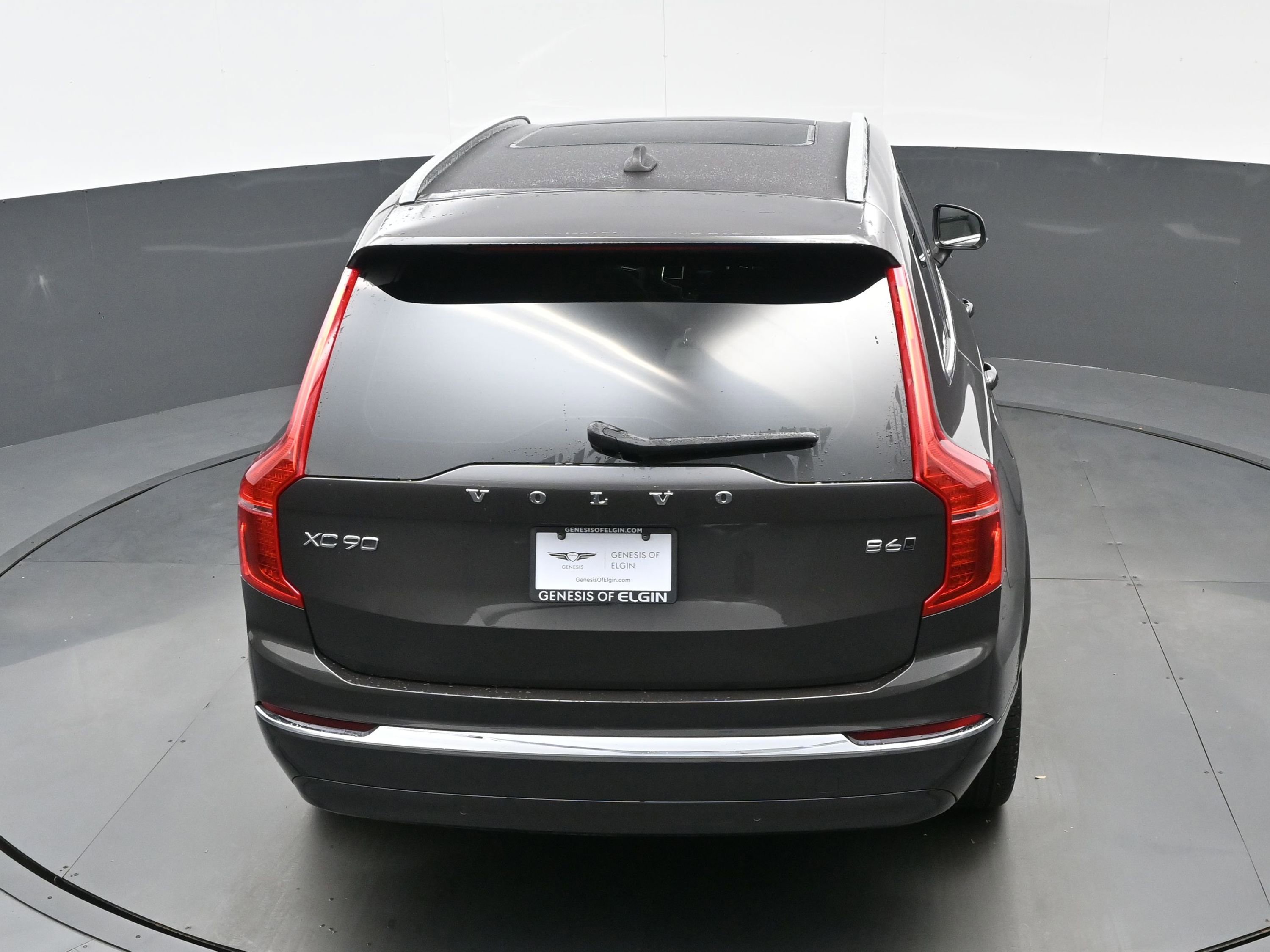 Used 2025 Volvo XC90 B6 Ultra w/ Protection Package image 40