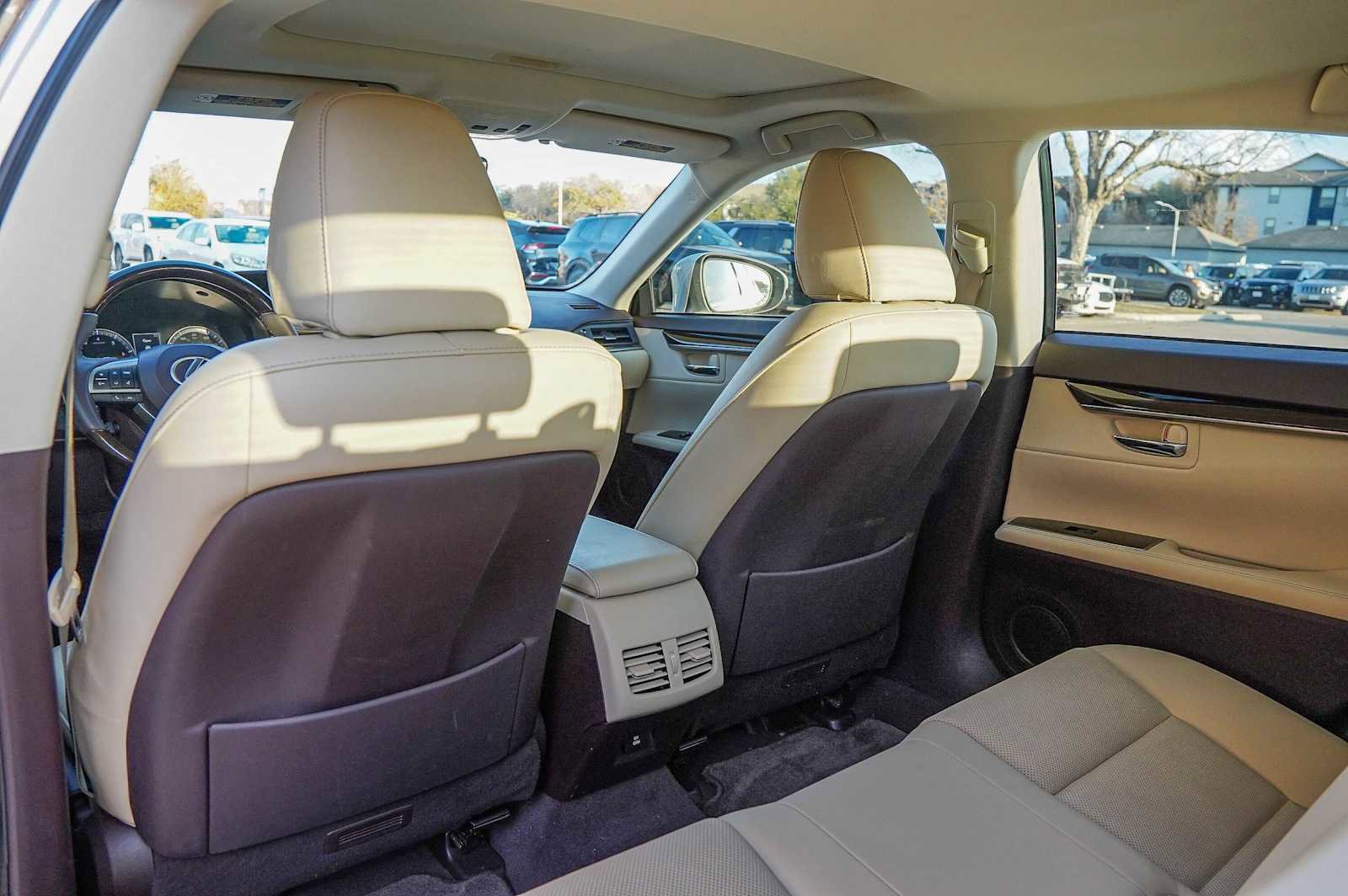 Used 2018 Lexus ES 350 image 30