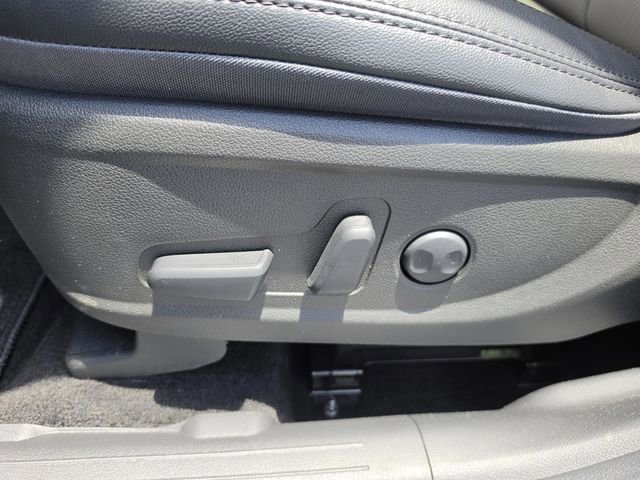 Used 2023 Hyundai Santa Fe SEL Premium w/ Cargo Package AWD/4WD image 31
