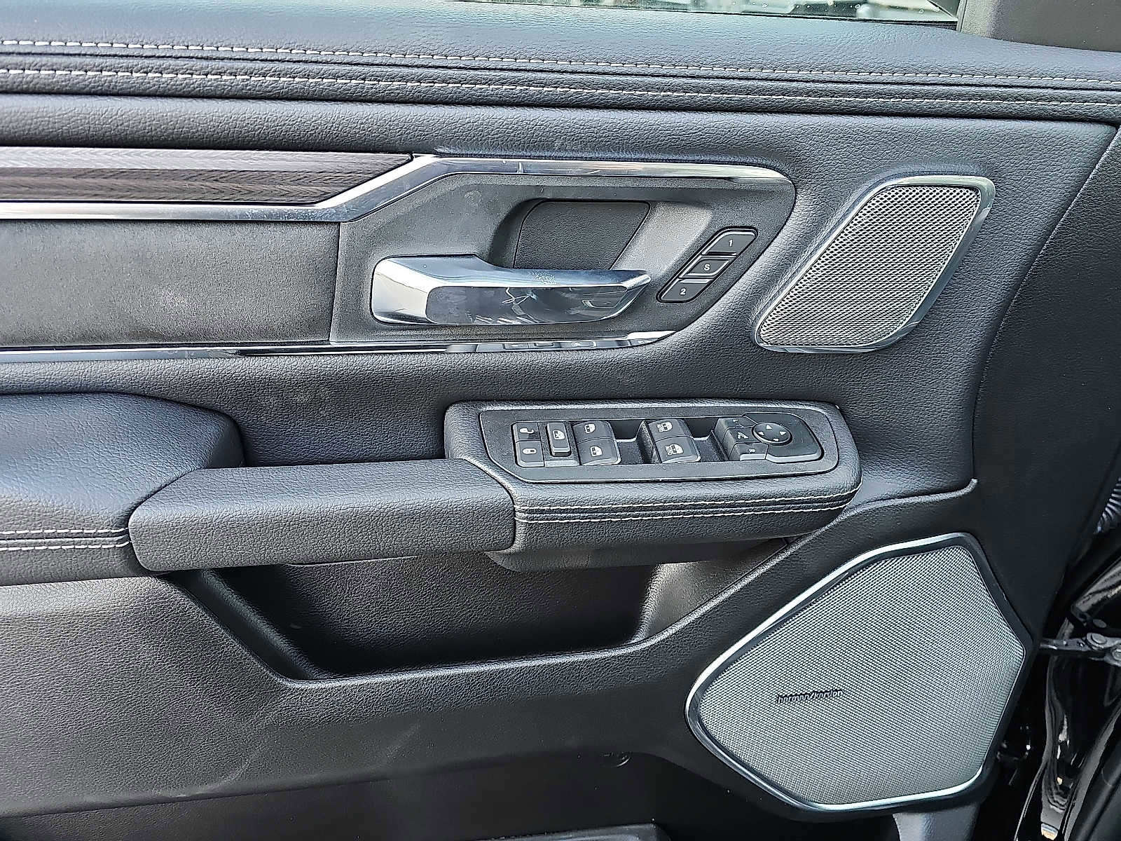 New 2026 RAM 1500 Laramie w/ Night Edition image 8