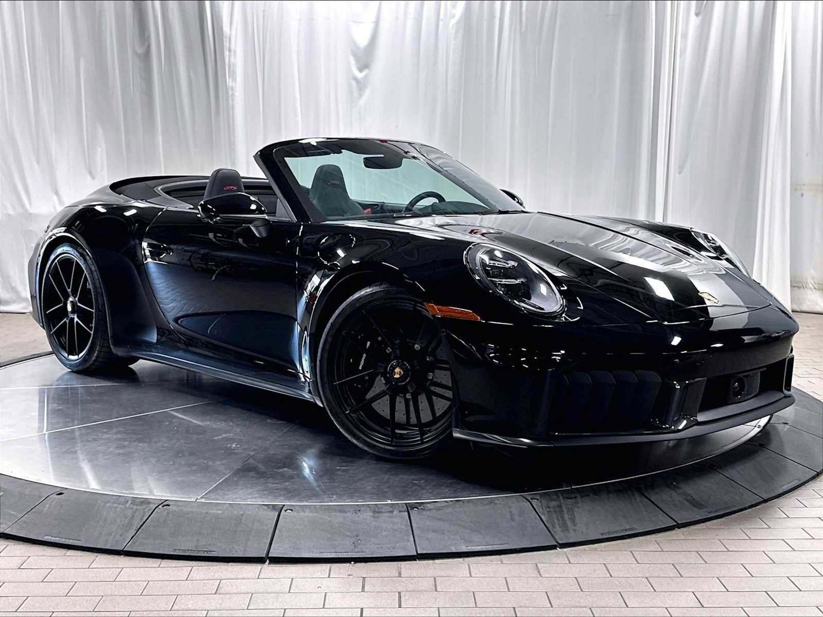 Used 2025 Porsche 911 Carrera 4 GTS AWD/4WD image 11