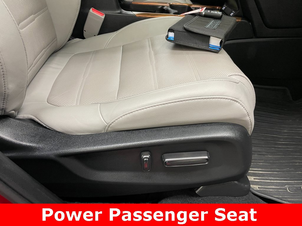 Used 2022 Honda CR-V Touring image 13