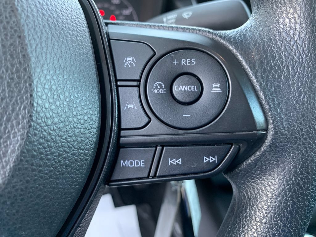 Used 2024 Toyota Corolla LE FWD image 27