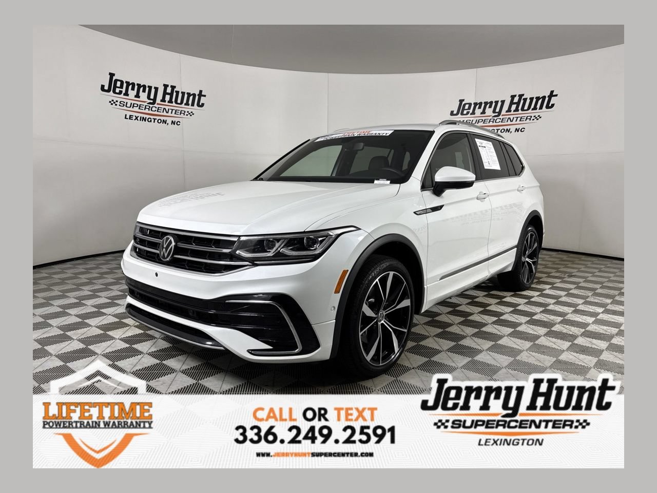 Used 2024 Volkswagen Tiguan SEL R-Line