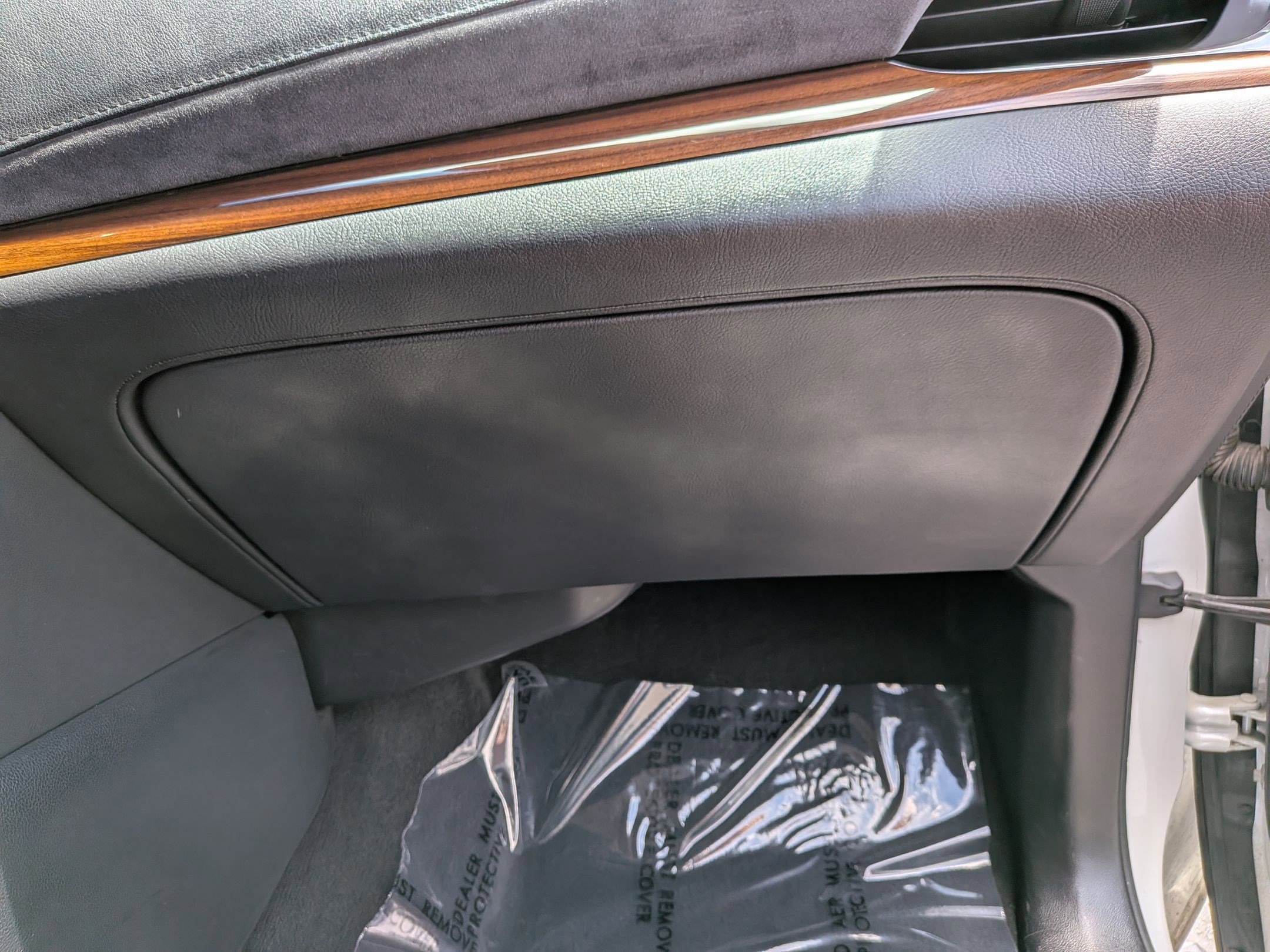 Used 2016 Cadillac Escalade ESV Premium AWD/4WD image 29