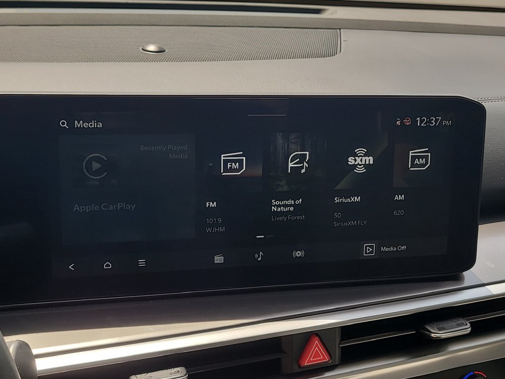 Used 2025 Kia Sorento S FWD image 22