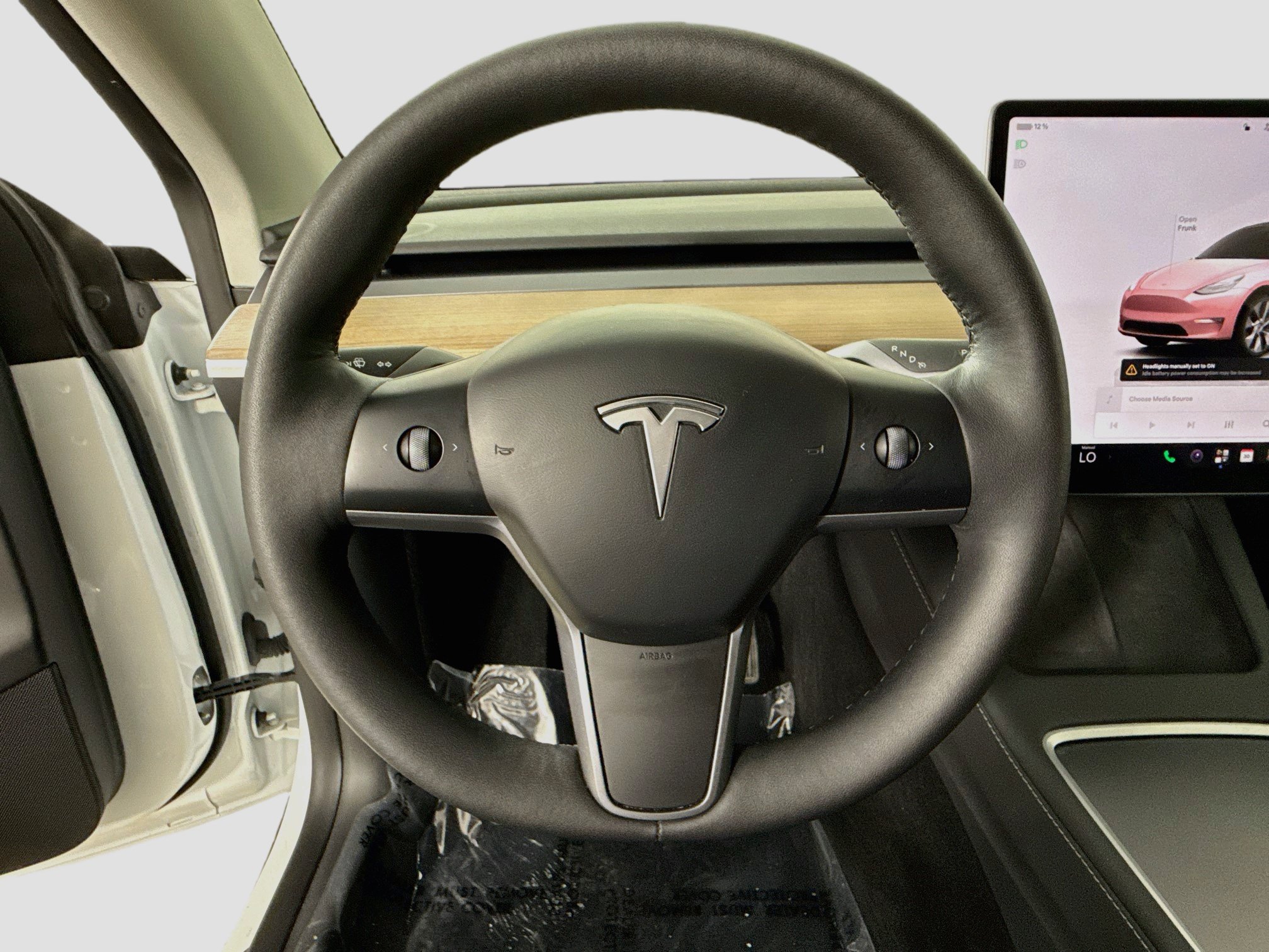 Used 2023 Tesla Model Y Long Range AWD/4WD image 13