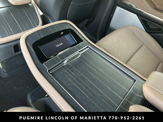 New 2026 Lincoln Navigator L Black Label image 13
