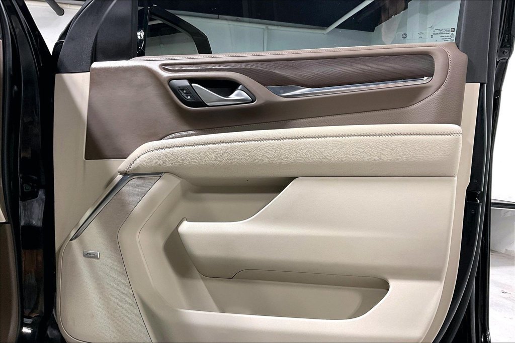 Used 2022 GMC Yukon Denali RWD image 23