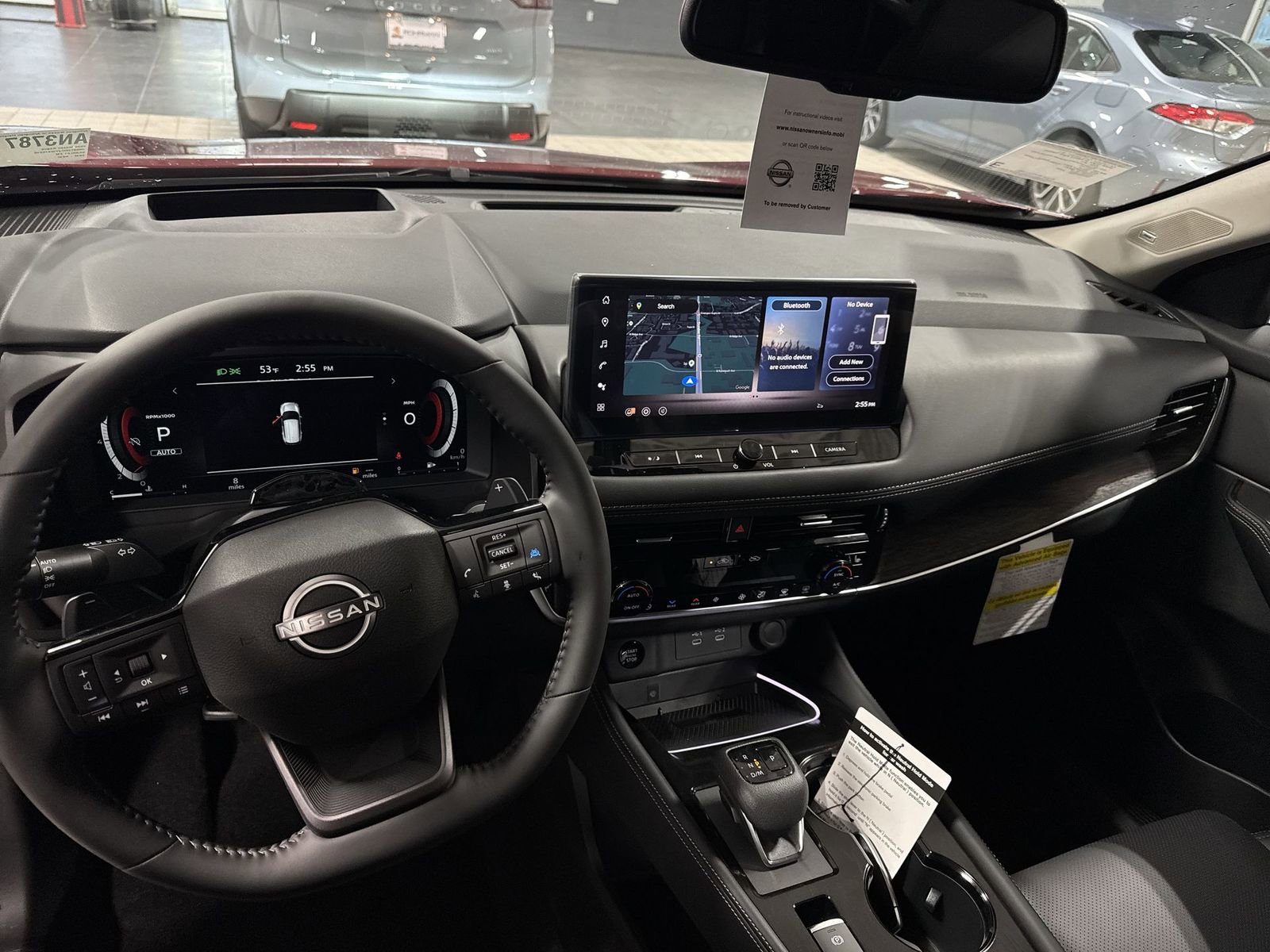 New 2026 Nissan Rogue Platinum w/ Tech Package AWD/4WD image 2