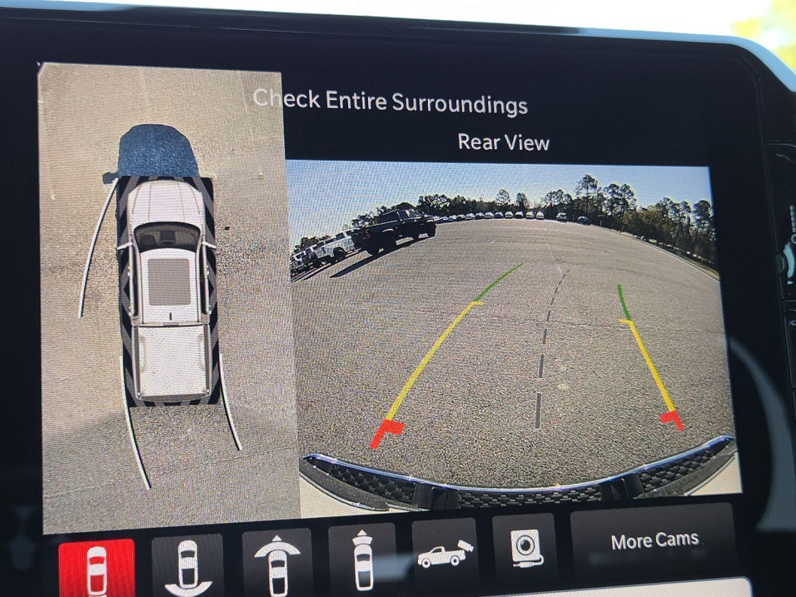 Used 2025 RAM 1500 Limited image 10