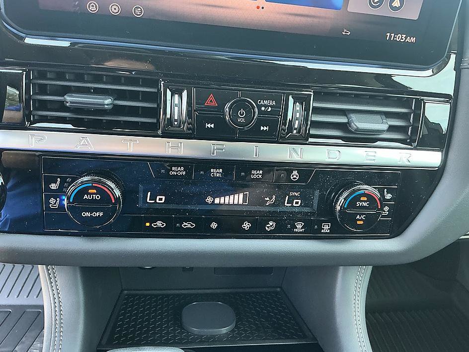 New 2026 Nissan Pathfinder Platinum image 14