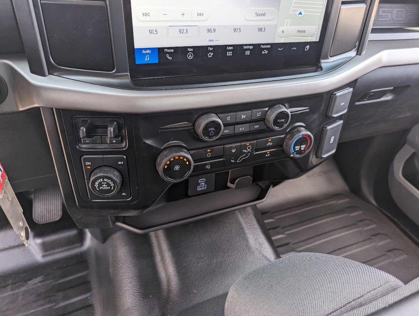 New 2024 Ford F150 XL AWD/4WD image 20