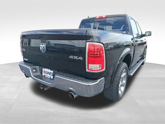 Used 2017 RAM 1500 Laramie w/ Convenience Group AWD/4WD image 8