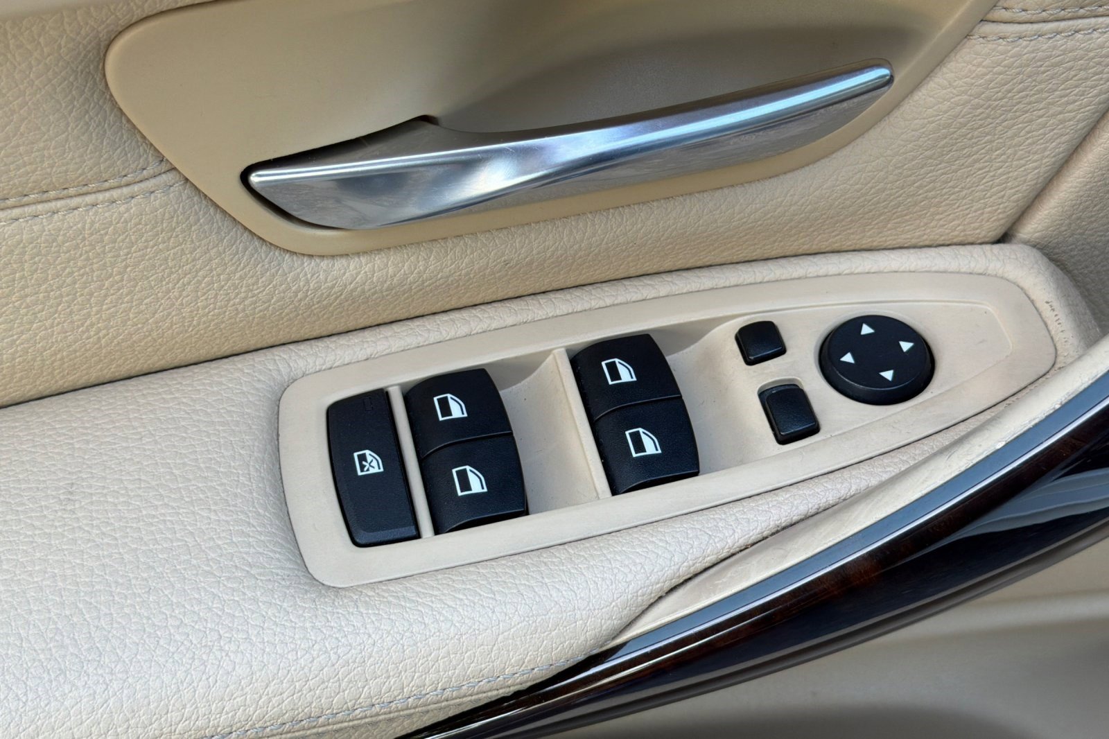 Used 2014 BMW 328i Sedan RWD image 13