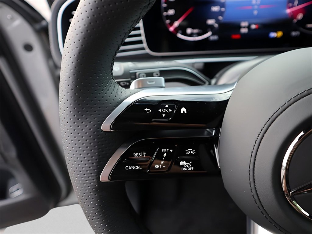 New 2026 Mercedes-Benz GLS 450 4MATIC image 39