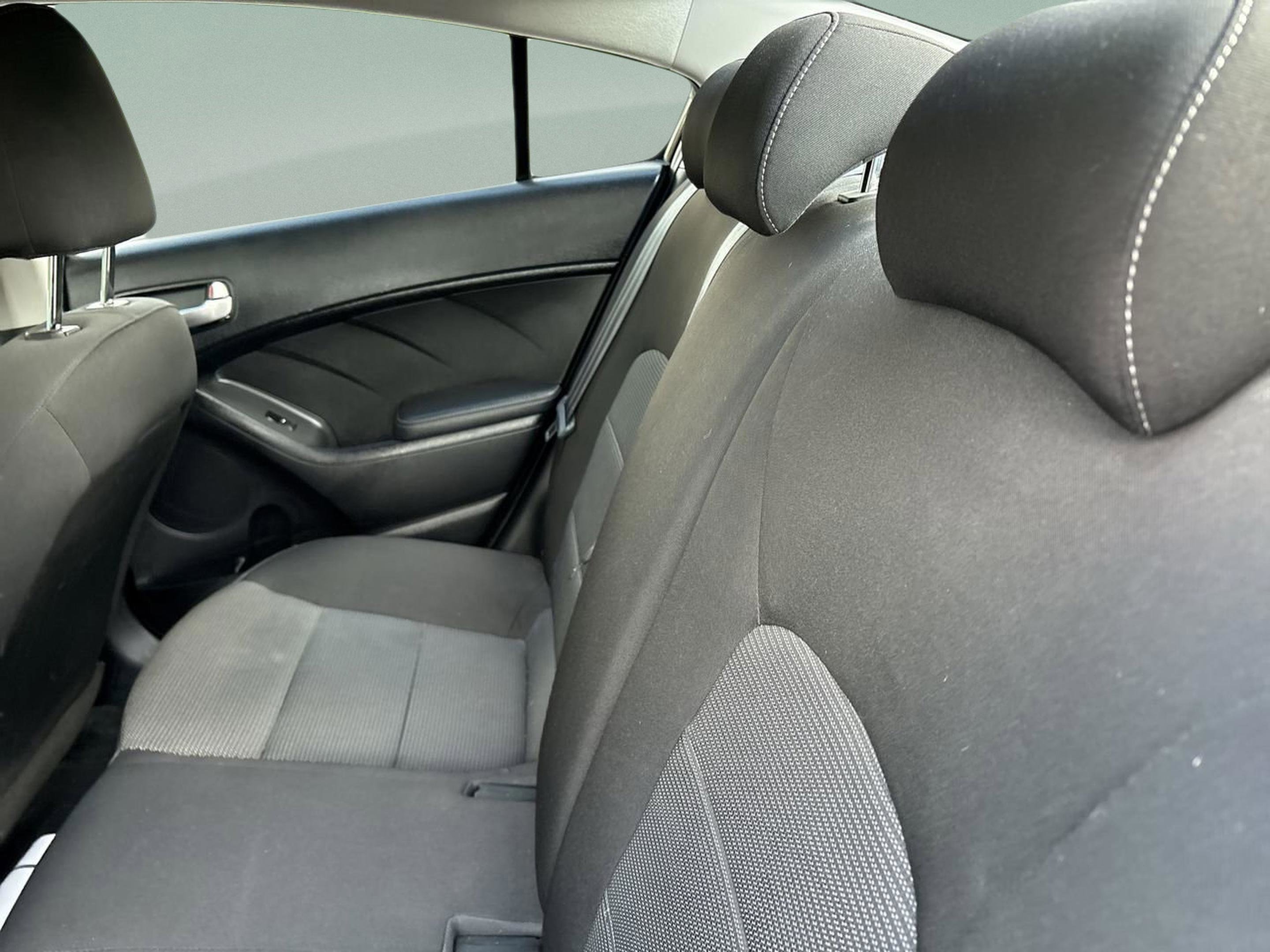 Used 2017 Kia Forte LX FWD image 18