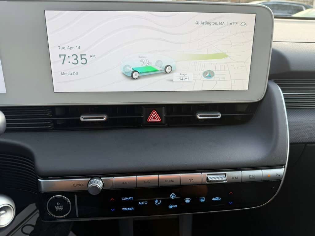 Used 2024 Hyundai Ioniq 5 SEL image 25