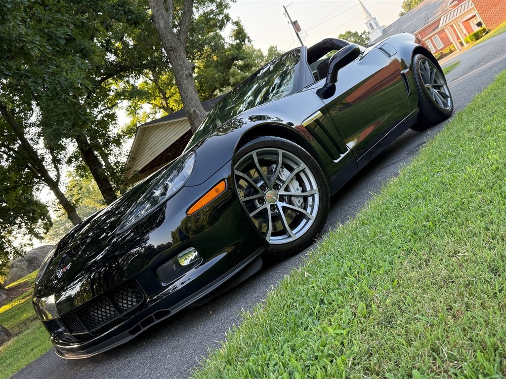 Used 2013 Chevrolet Corvette Grand Sport w/ 3LT Preferred Equipment Group RWD image 7