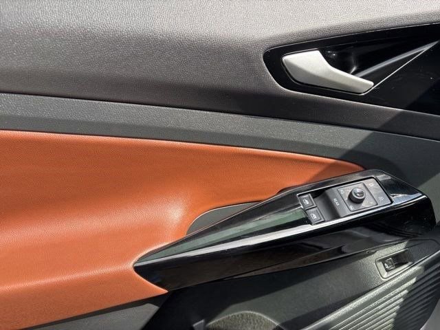 Used 2021 Volkswagen ID.4 Pro S image 13