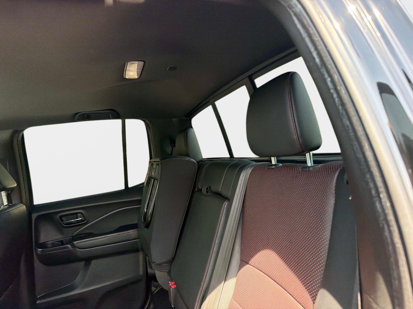 Used 2019 Honda Ridgeline Black Edition image 14