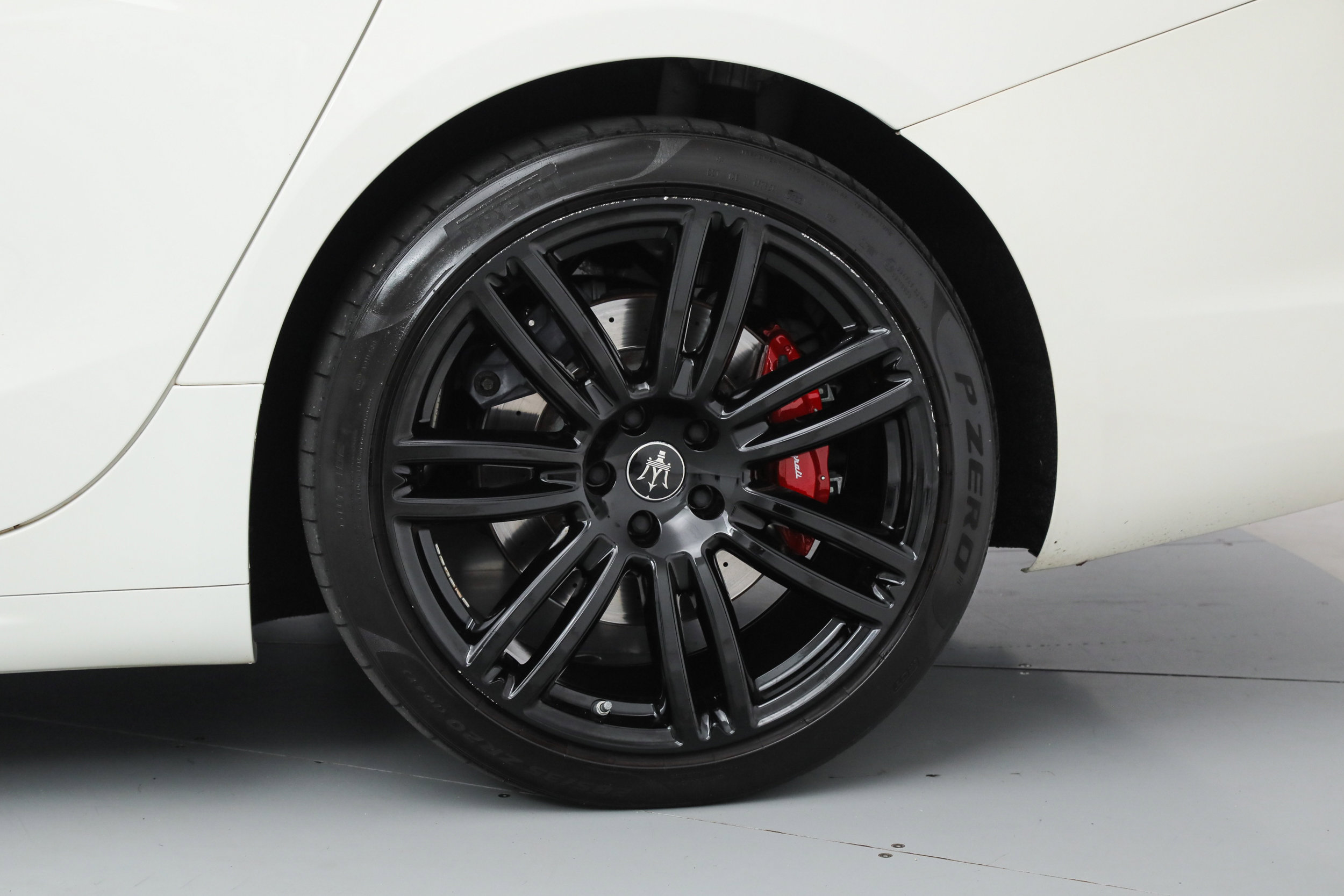 Certified 2023 Maserati Ghibli Modena image 23