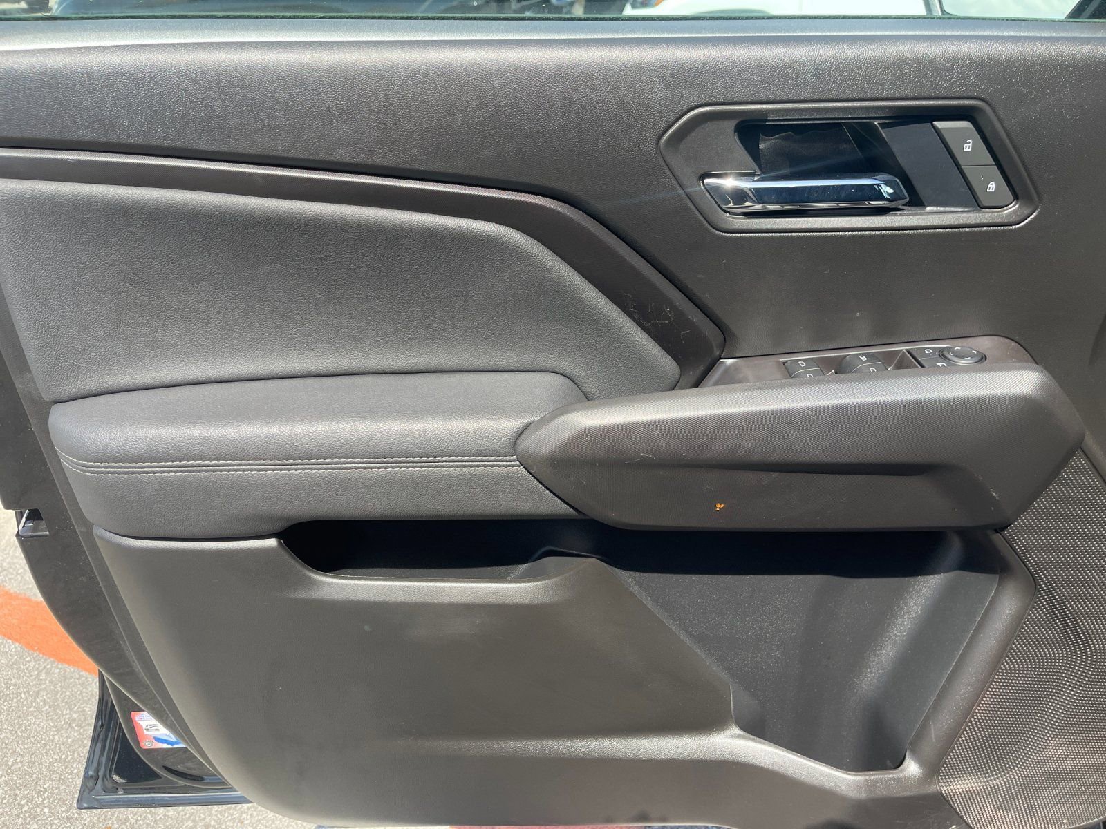 Used 2025 GMC Canyon Elevation image 12