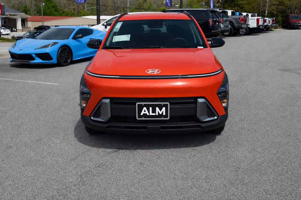 New 2027 Hyundai Kona SEL Sport FWD image 2