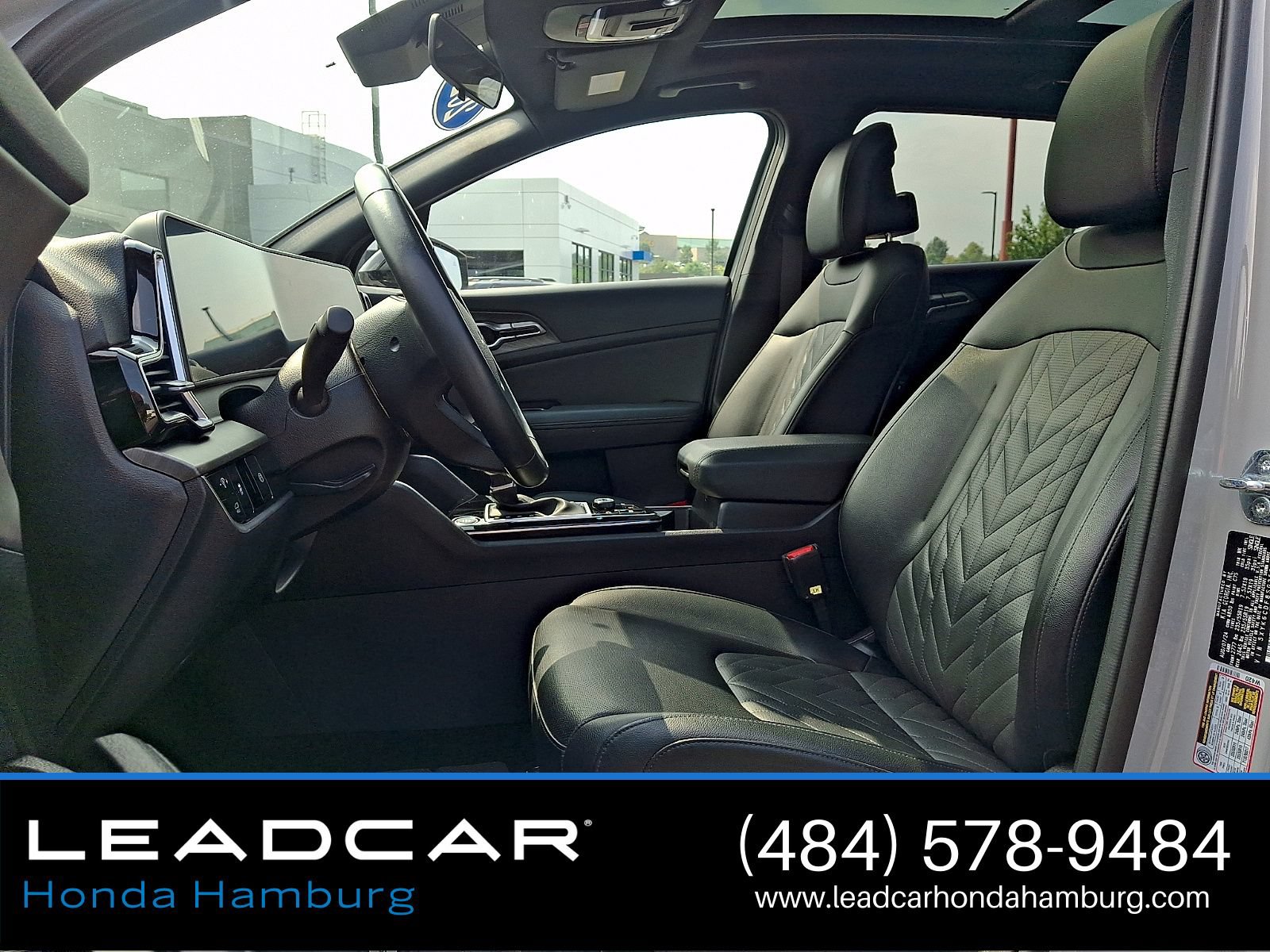 Used 2025 Kia Sportage X-Line w/ Premium Package AWD/4WD image 14