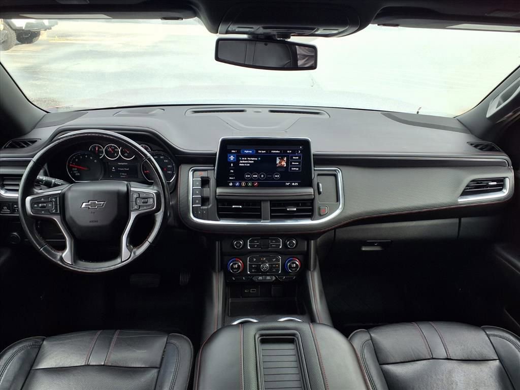 Used 2021 Chevrolet Tahoe RST w/ Luxury Package RWD image 3