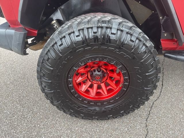 Used 2018 Jeep Wrangler Unlimited Rubicon w/ Safety Group image 15