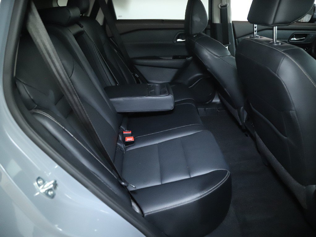 Certified 2023 Nissan Rogue SL w/ SL Premium Package AWD/4WD image 36