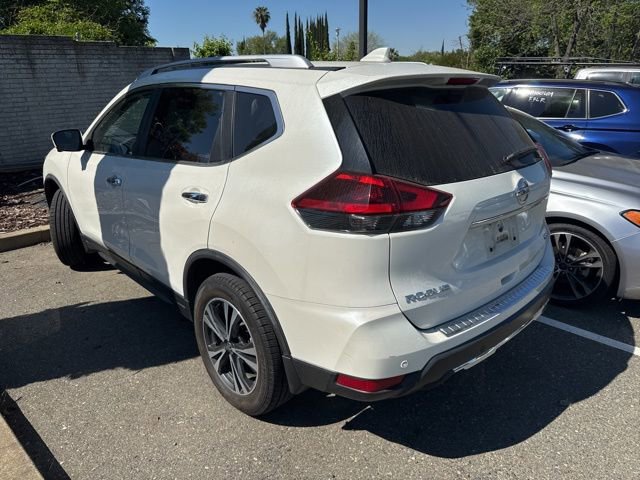 Used 2019 Nissan Rogue SV w/ Premium Package image 26