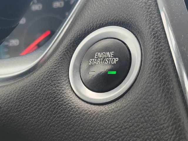 Used 2019 Chevrolet Traverse LT FWD image 16
