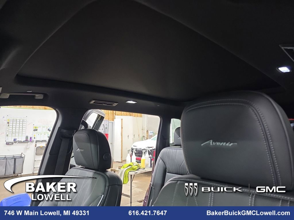 New 2026 Buick Enclave Avenir w/ Super Cruise Package image 32