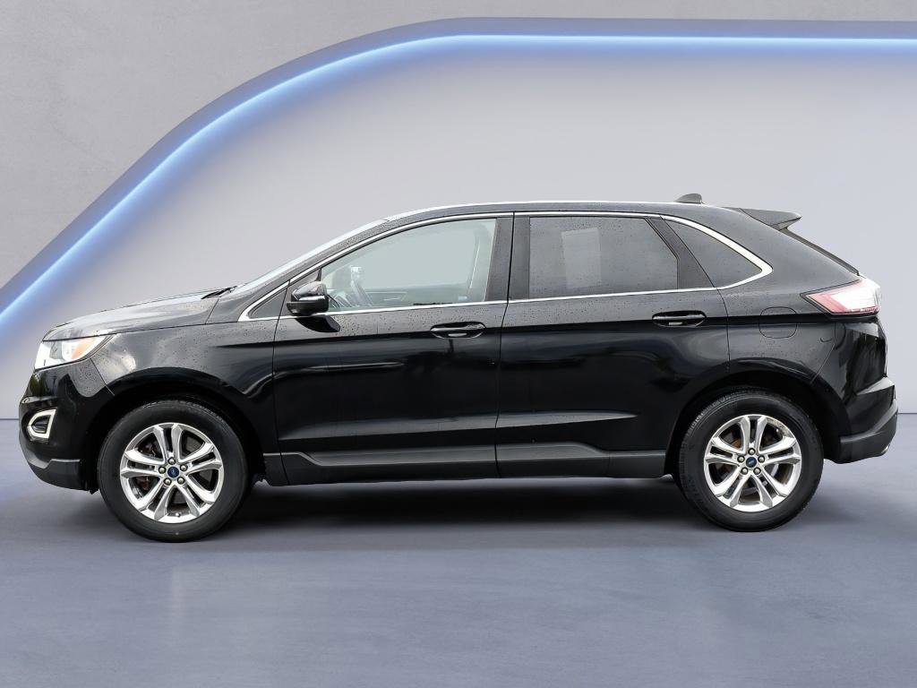 Used 2016 Ford Edge SEL w/ Equipment Group 201A AWD/4WD image 3