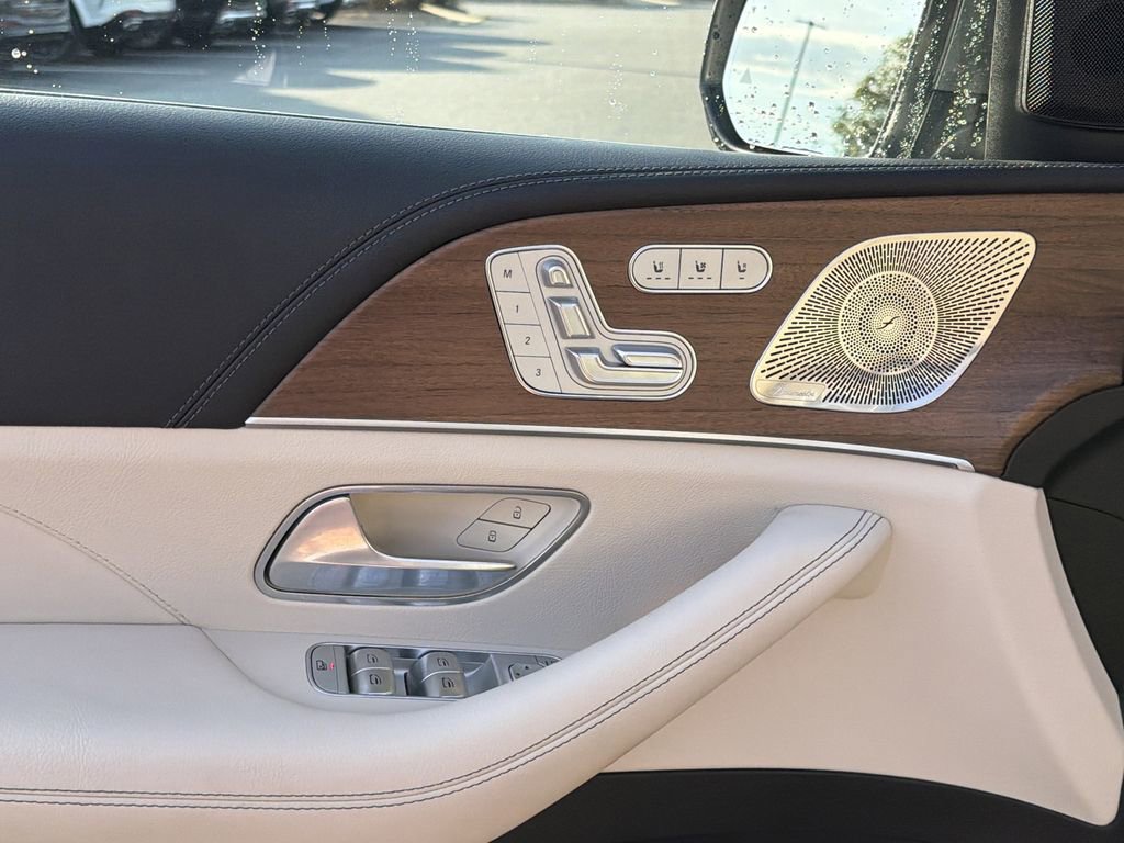 Certified 2022 Mercedes-Benz GLS 450 4MATIC image 26