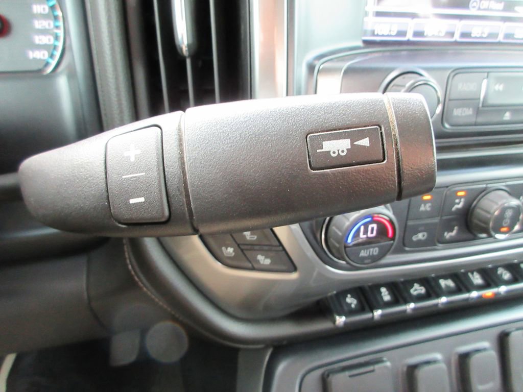 Used 2018 Chevrolet Silverado 2500 LTZ w/ Duramax Plus Package AWD/4WD image 33