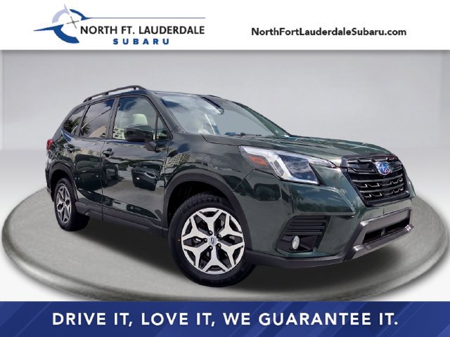 Used 2023 Subaru Forester Premium AWD/4WD image 1