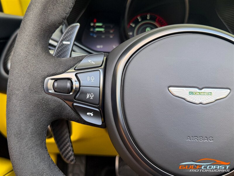 Used 2023 Aston Martin DBS Superleggera Volante RWD image 32