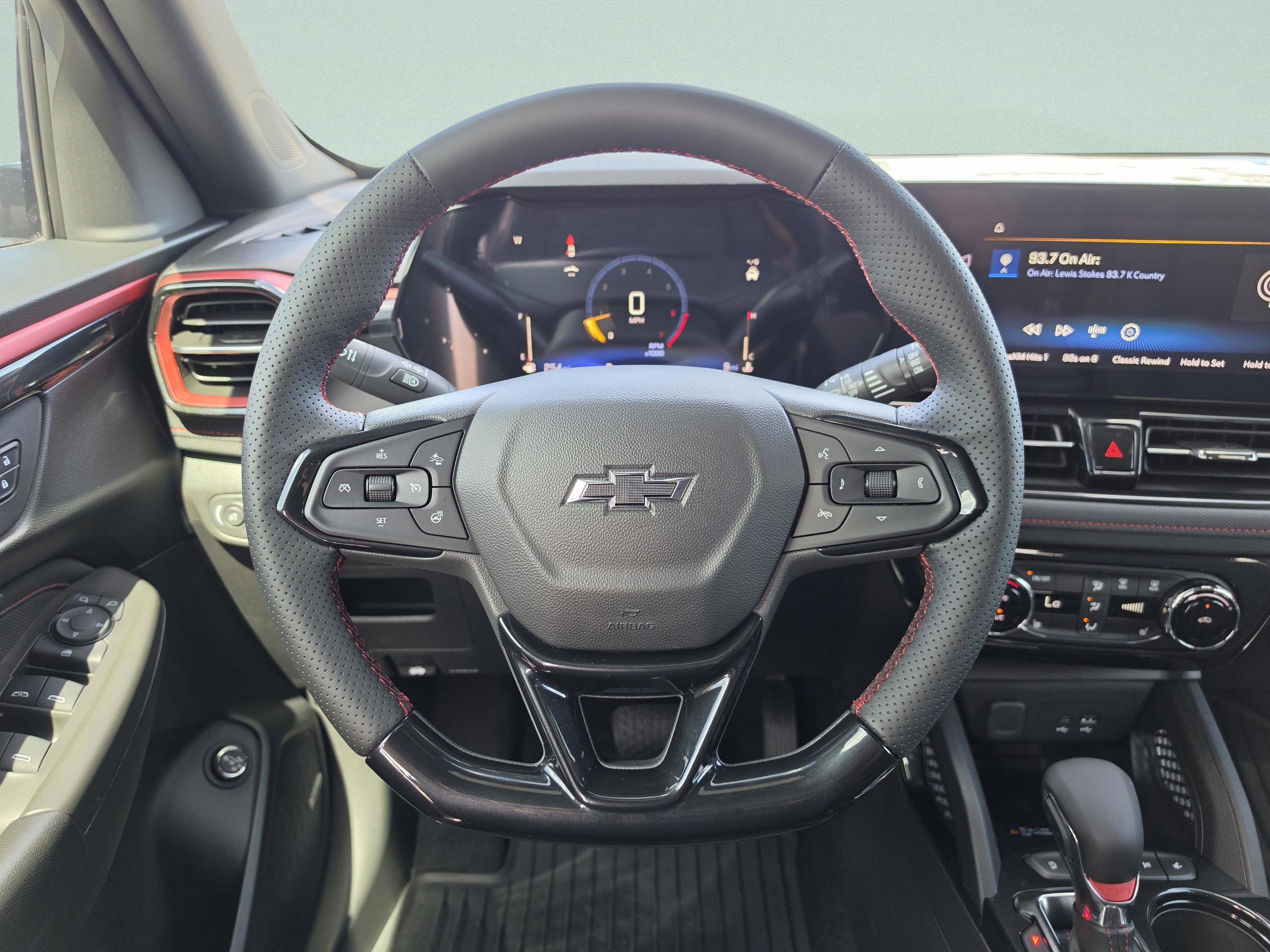 New 2026 Chevrolet TrailBlazer RS w/ Convenience Package FWD image 17