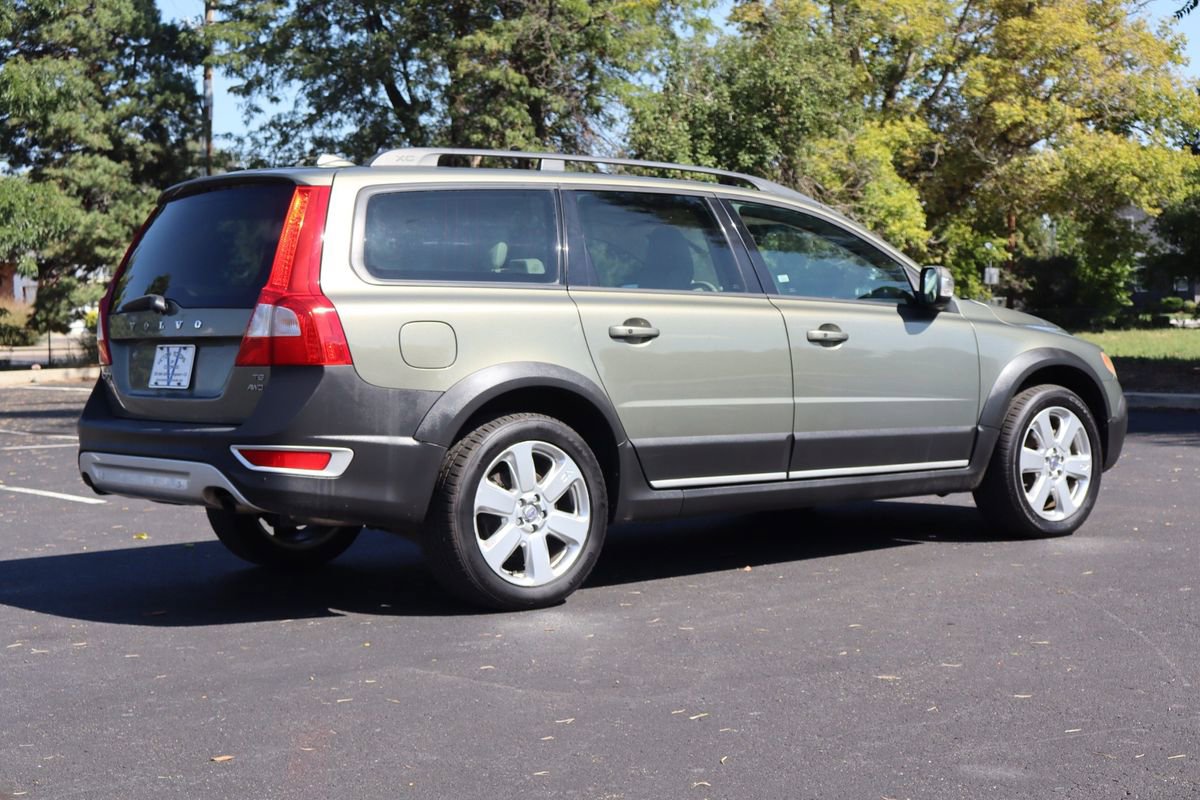 Used 2009 Volvo XC70 T6 image 5